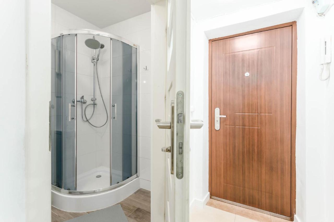 Chill Apartments Kopernik Center وارسو المظهر الخارجي الصورة